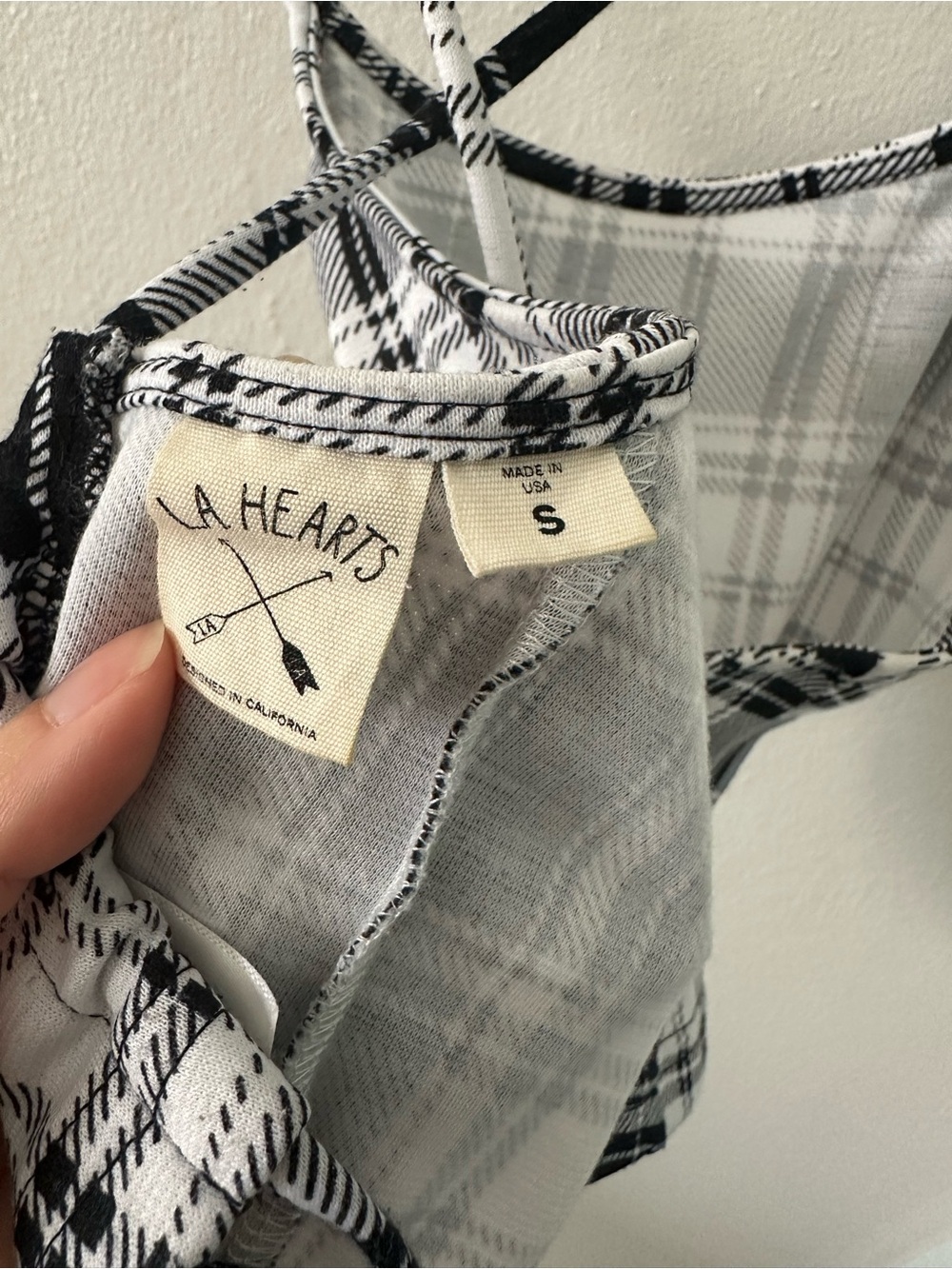 La Hearts Black & White Plaid Crop Cami with Spaghetti Straps - Picture 6 of 6